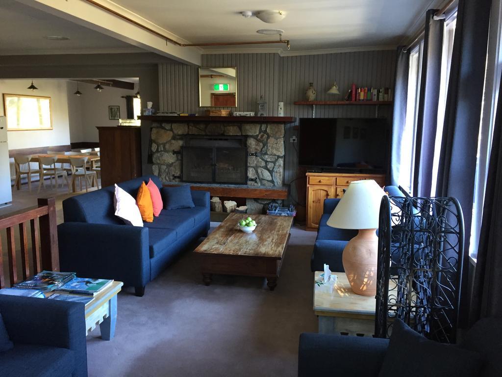 Winterhaus Lodge Thredbo Village Esterno foto