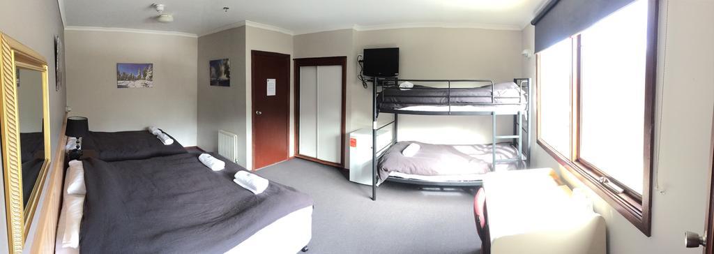 Winterhaus Lodge Thredbo Village Esterno foto