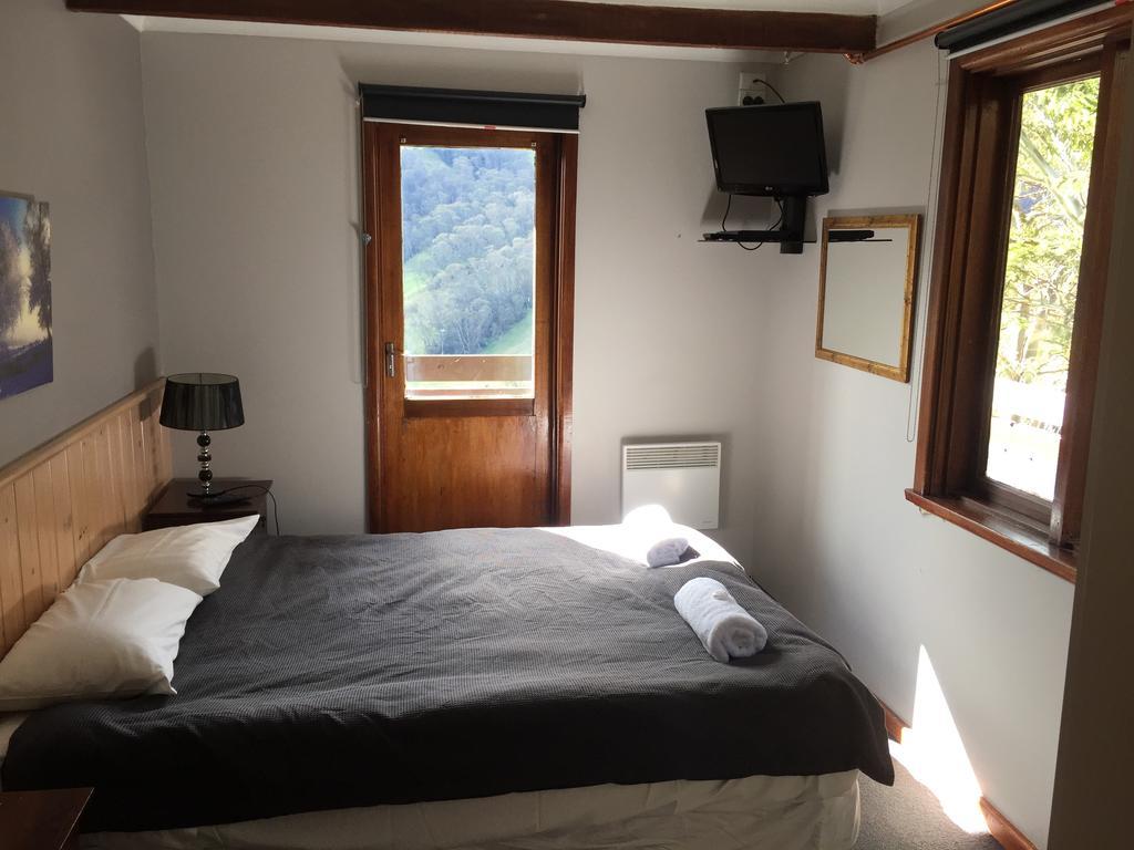 Winterhaus Lodge Thredbo Village Esterno foto
