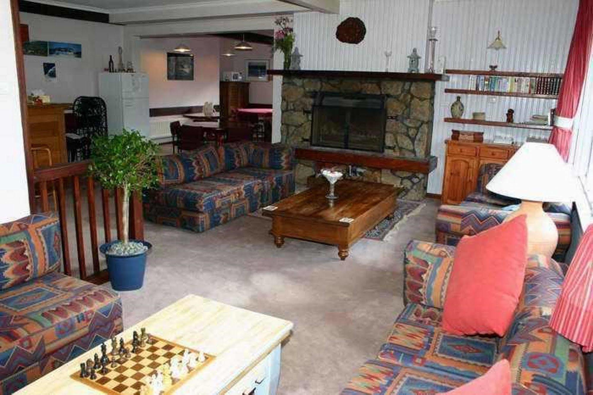 Winterhaus Lodge Thredbo Village Esterno foto